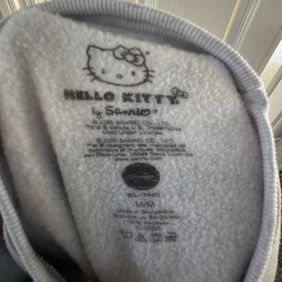 Hello Kitty Soft Gray Fleece - Picture 5 of 7